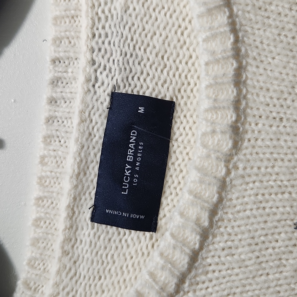 Sweater - Picture 2 of 3